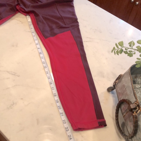 Athleta Leggings - size medium - Picture 7 of 8